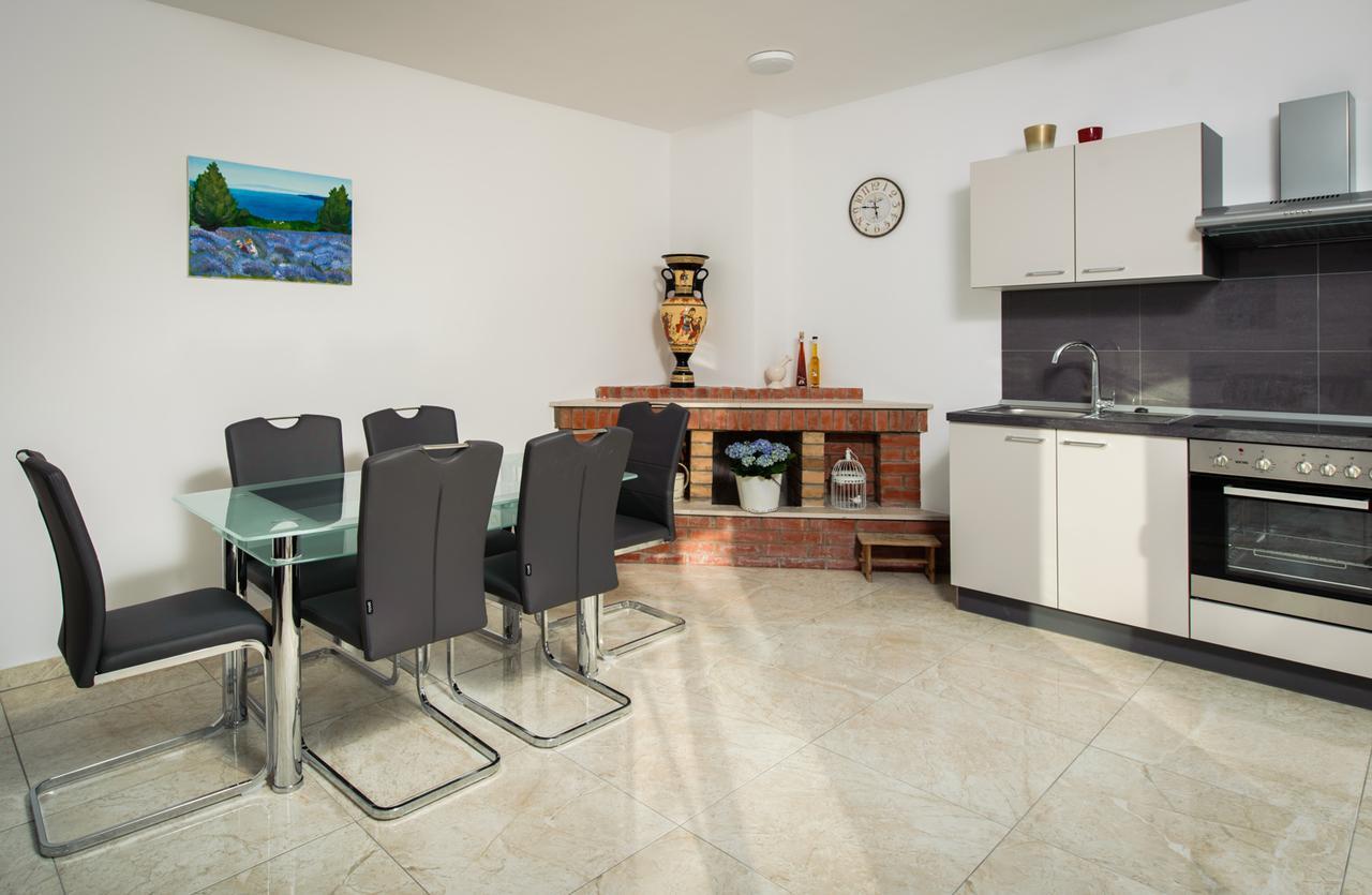Cezar Luxury Apartment Omis Ngoại thất bức ảnh
